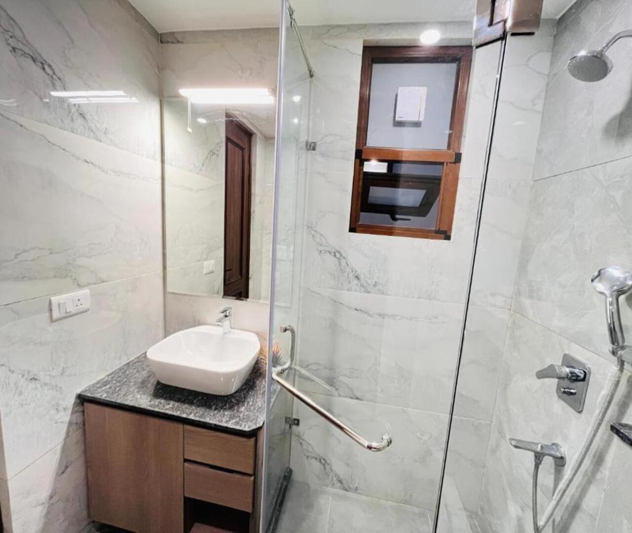 Grove Residency Hauz Khas New Delhi Couple Friendly Hotel Exterior foto