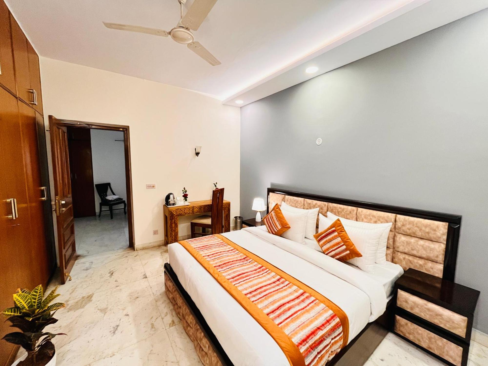 Grove Residency Hauz Khas New Delhi Couple Friendly Hotel Exterior foto